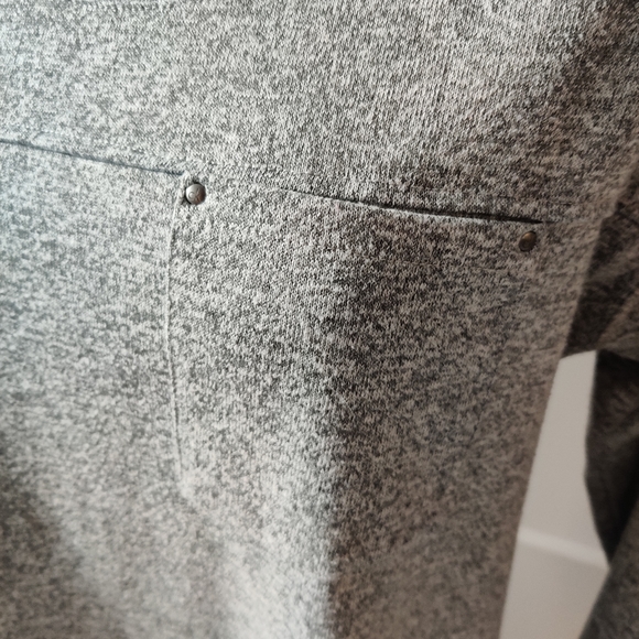 Calvin Klein shirt - Picture 2 of 3